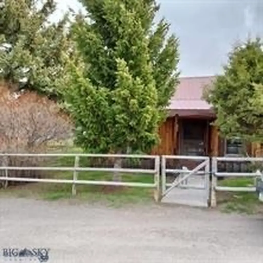 322 S Main Street Lima MT 59739
