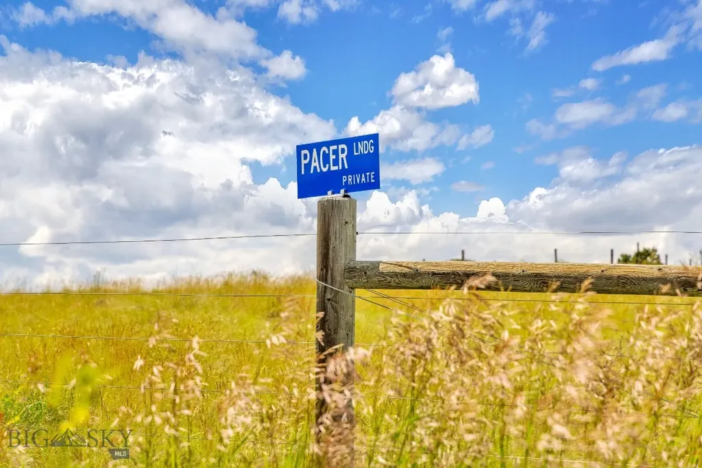 478 Pacer Landing Manhattan MT 59741