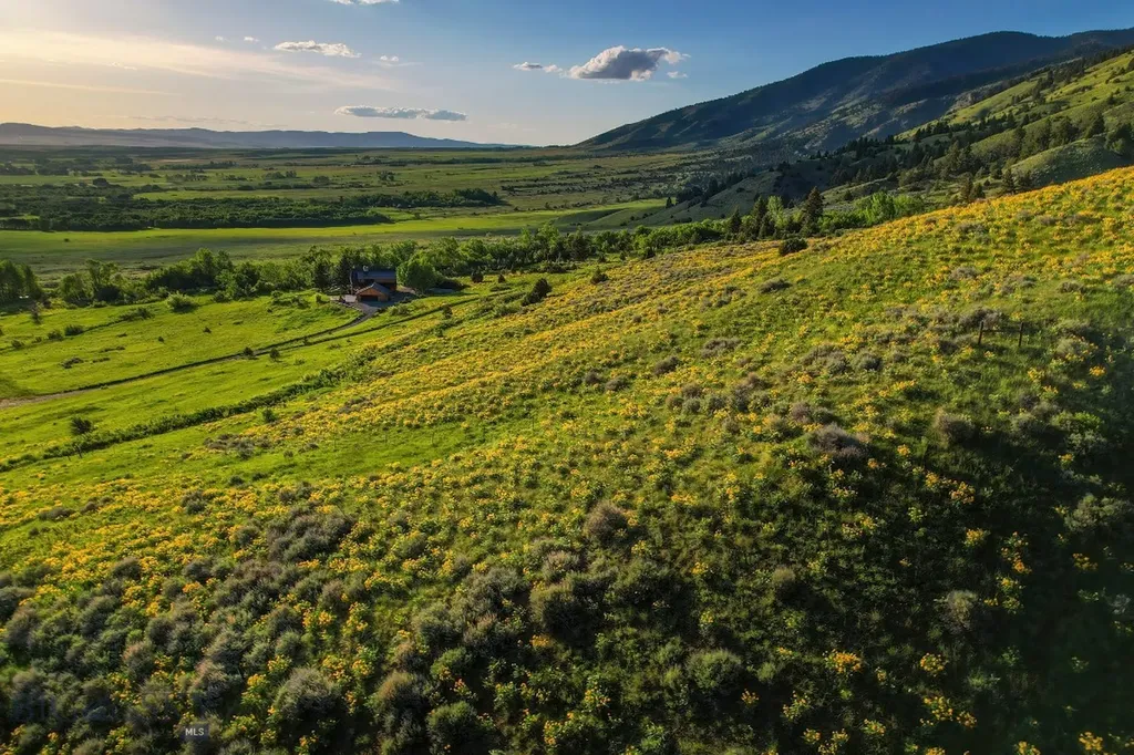 Aspen Ridge Ranch At Four Bar Ranch Belgrade MT 59714