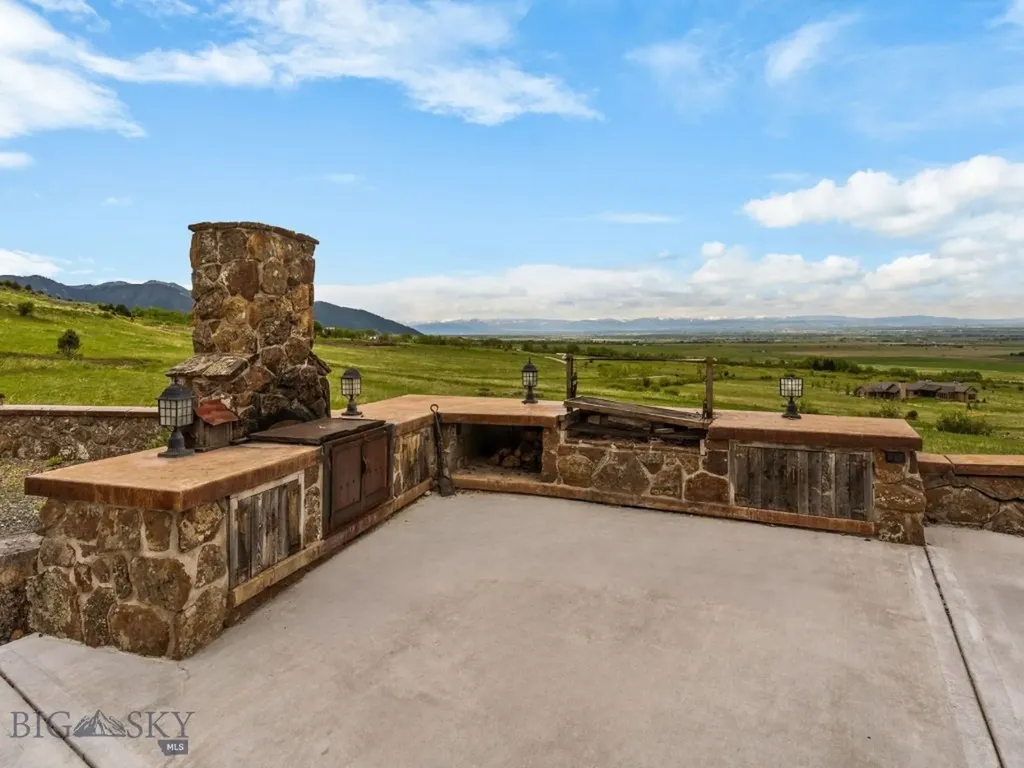 Aspen Ridge Ranch At Four Bar Ranch Belgrade MT 59714
