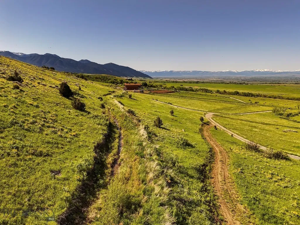 Aspen Ridge Ranch At Four Bar Ranch Belgrade MT 59714