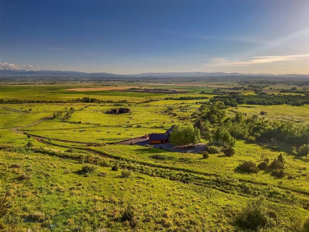 Aspen Ridge Ranch At Four Bar Ranch Belgrade MT 59714
