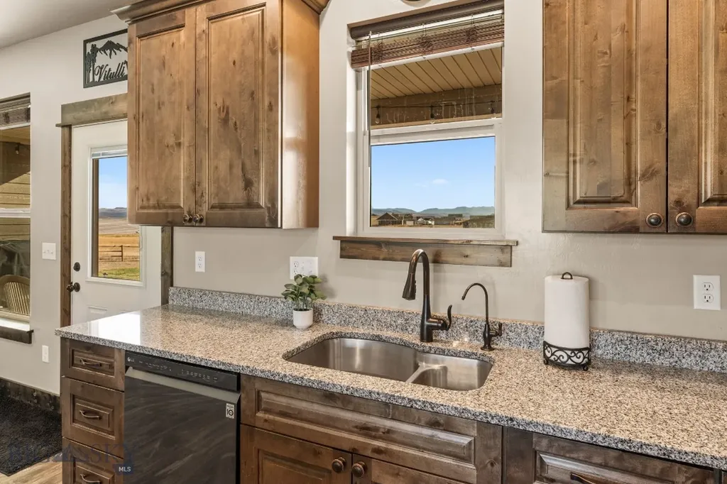 13 Chisholm Trail Three Forks MT 59752
