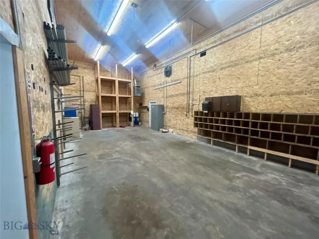 3512 E Bench Road Dillon MT 59725