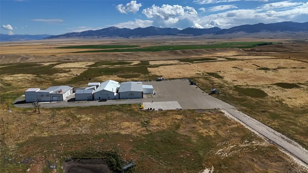 3512 E Bench Road Dillon MT 59725