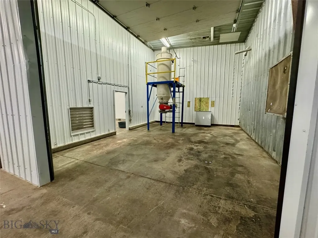 3512 E Bench Road Dillon MT 59725
