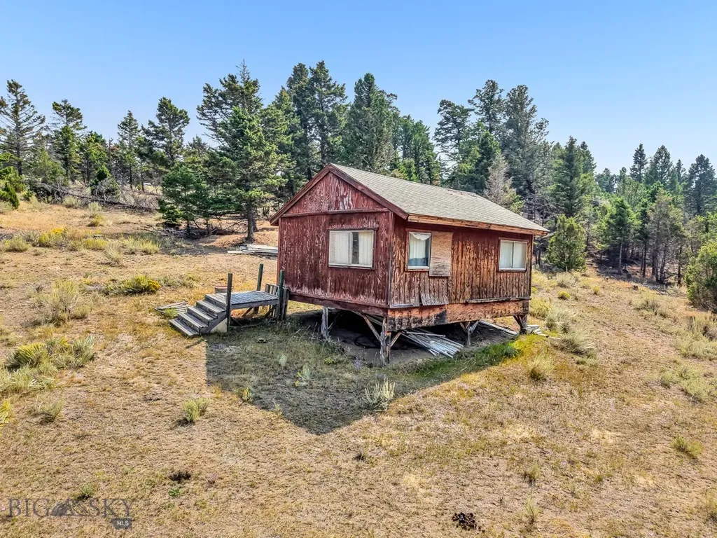 136 Lost Moose Bend Road Whitehall MT 59759