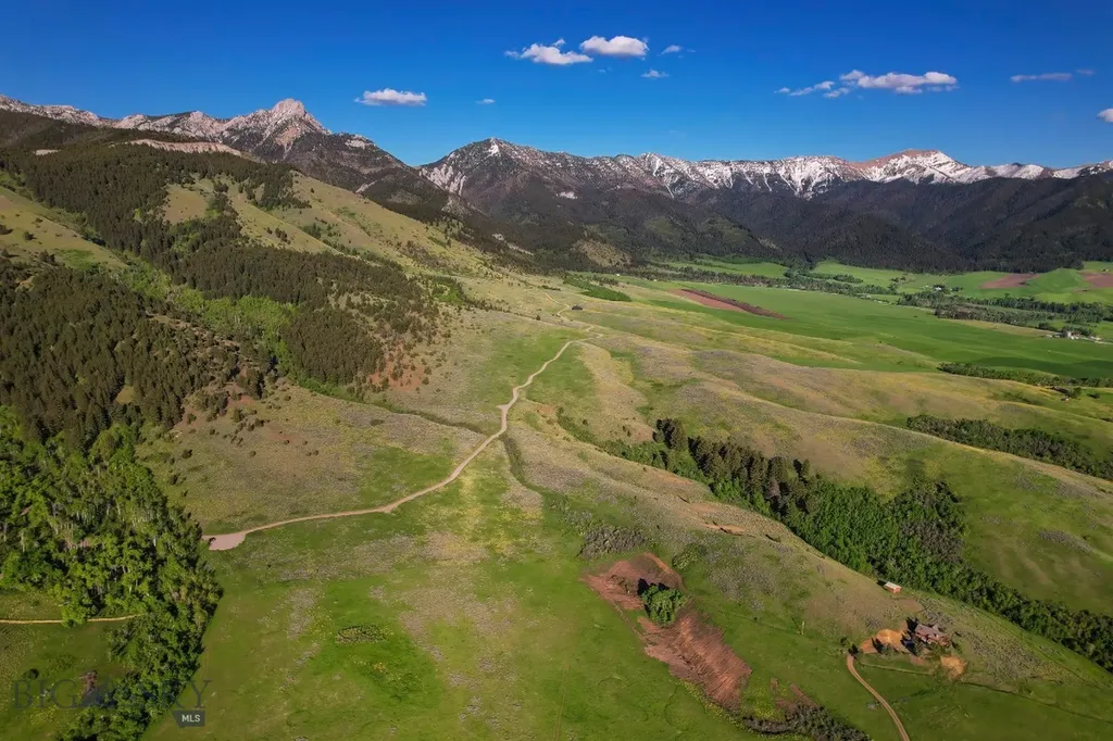 Bridger Foothills Ranch At Four Bar Ranch Belgrade MT 59714