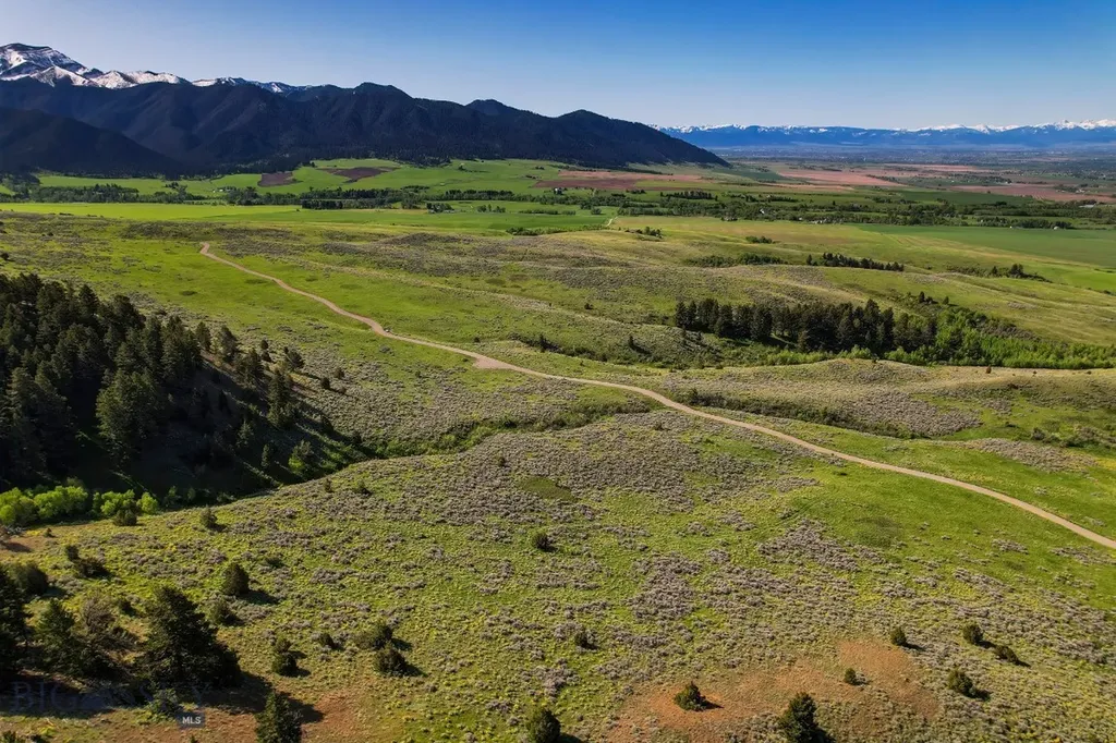 Bridger Foothills Ranch At Four Bar Ranch Belgrade MT 59714