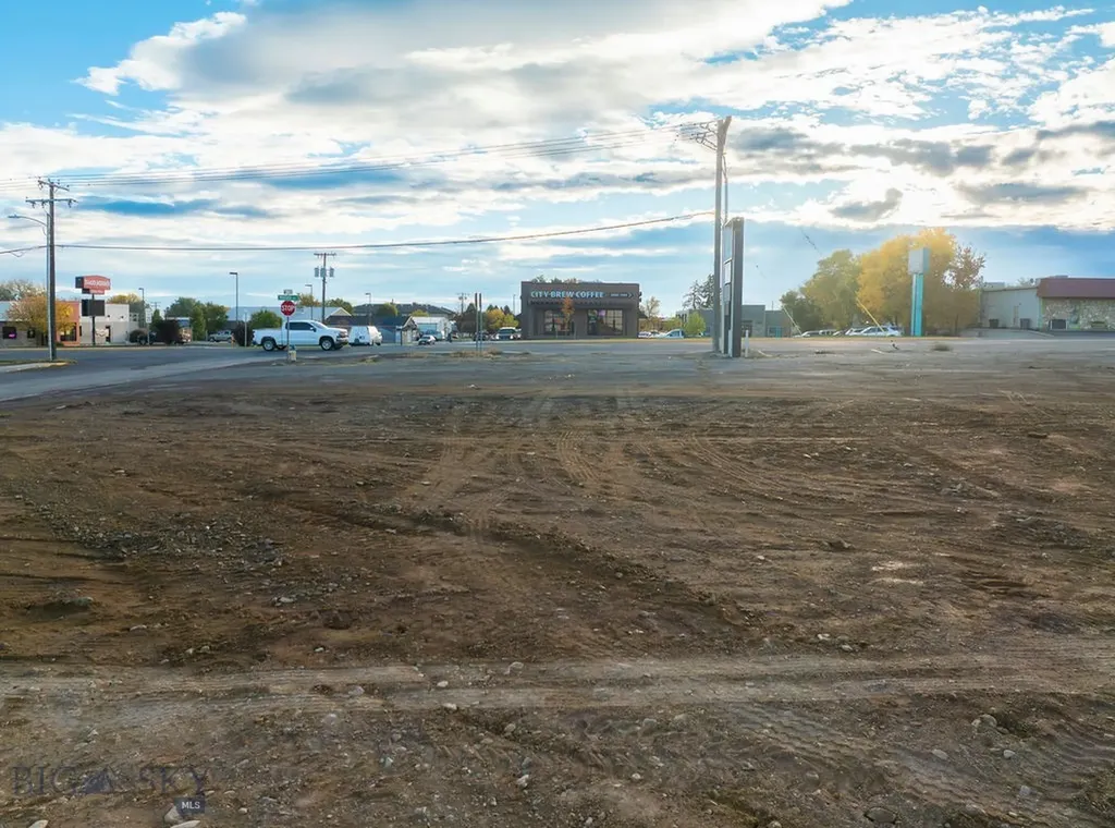 2216 N Montana Avenue Helena MT 59601