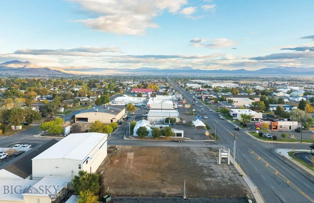 2216 N Montana Avenue Helena MT 59601
