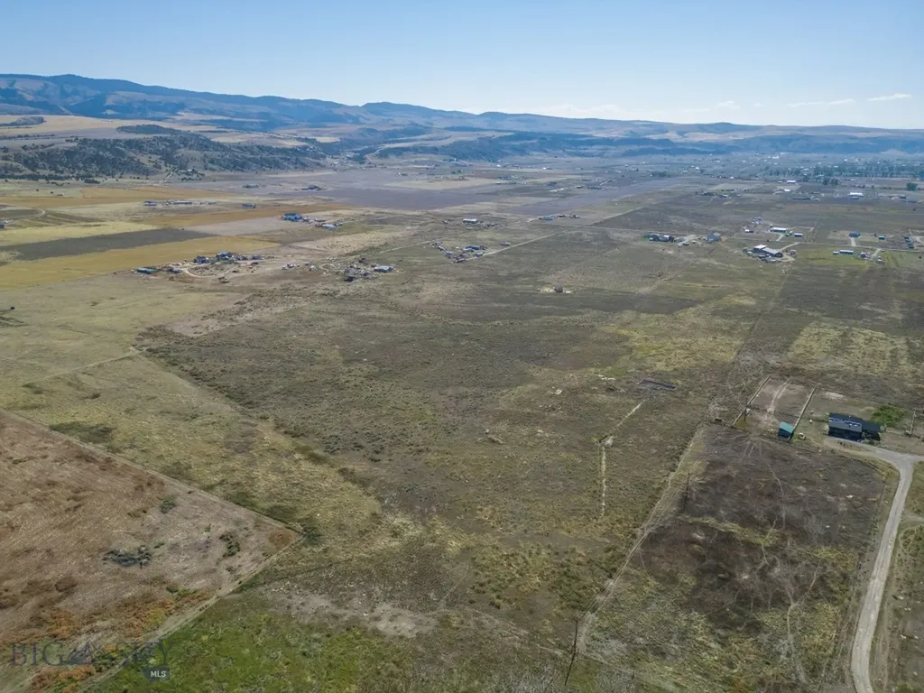 11522 Crystal Mountain Three Forks MT 59752