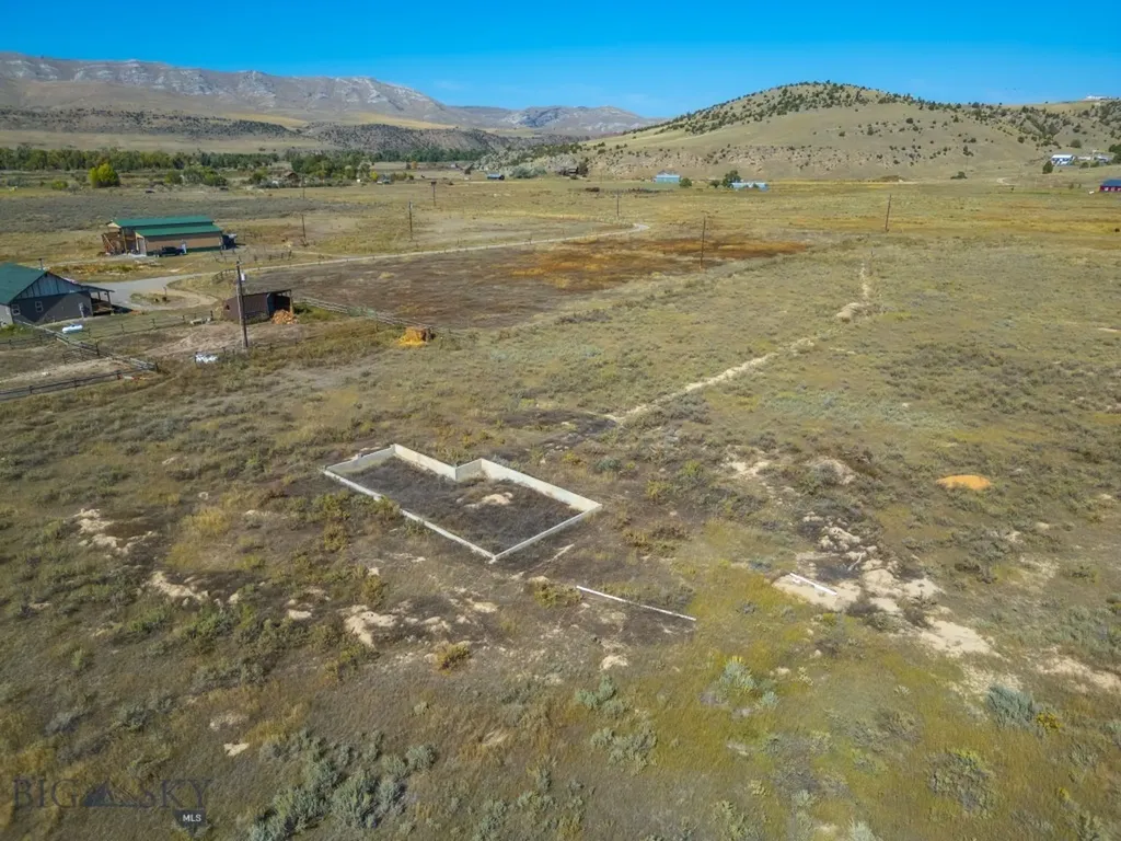 11522 Crystal Mountain Three Forks MT 59752