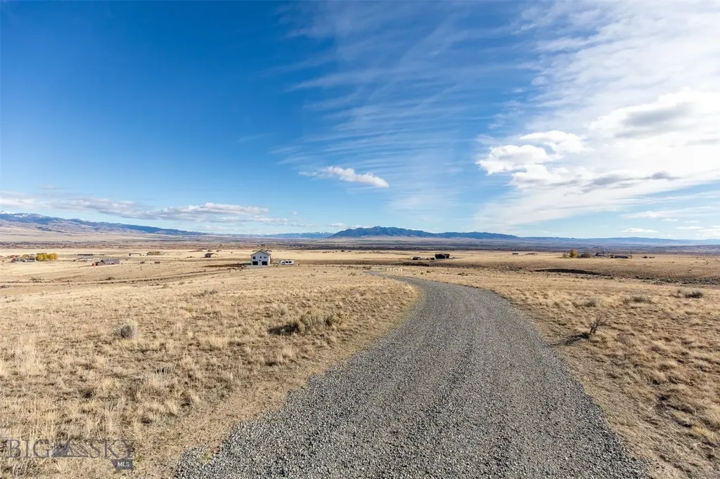 420 Melrose Road Twin Bridges MT 59754