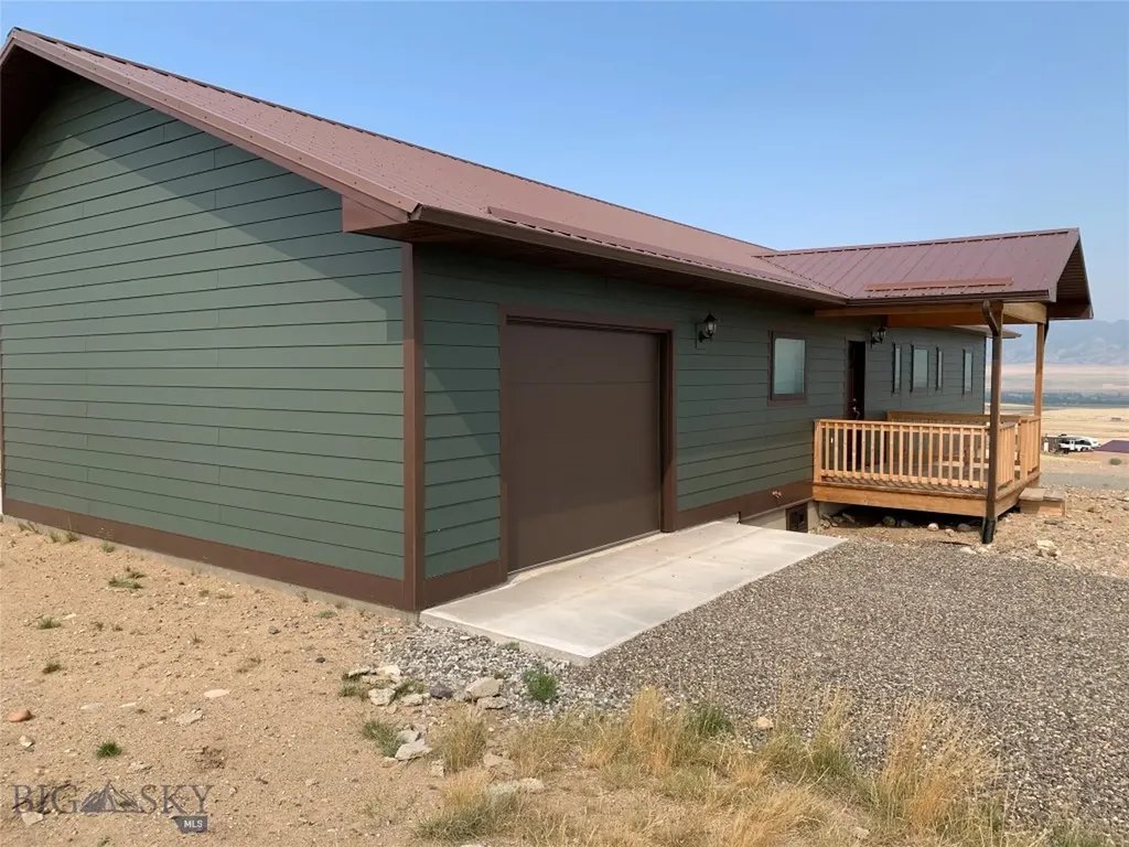 420 Melrose Road Twin Bridges MT 59754