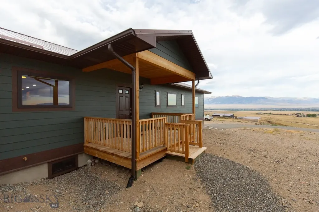 420 Melrose Road Twin Bridges MT 59754