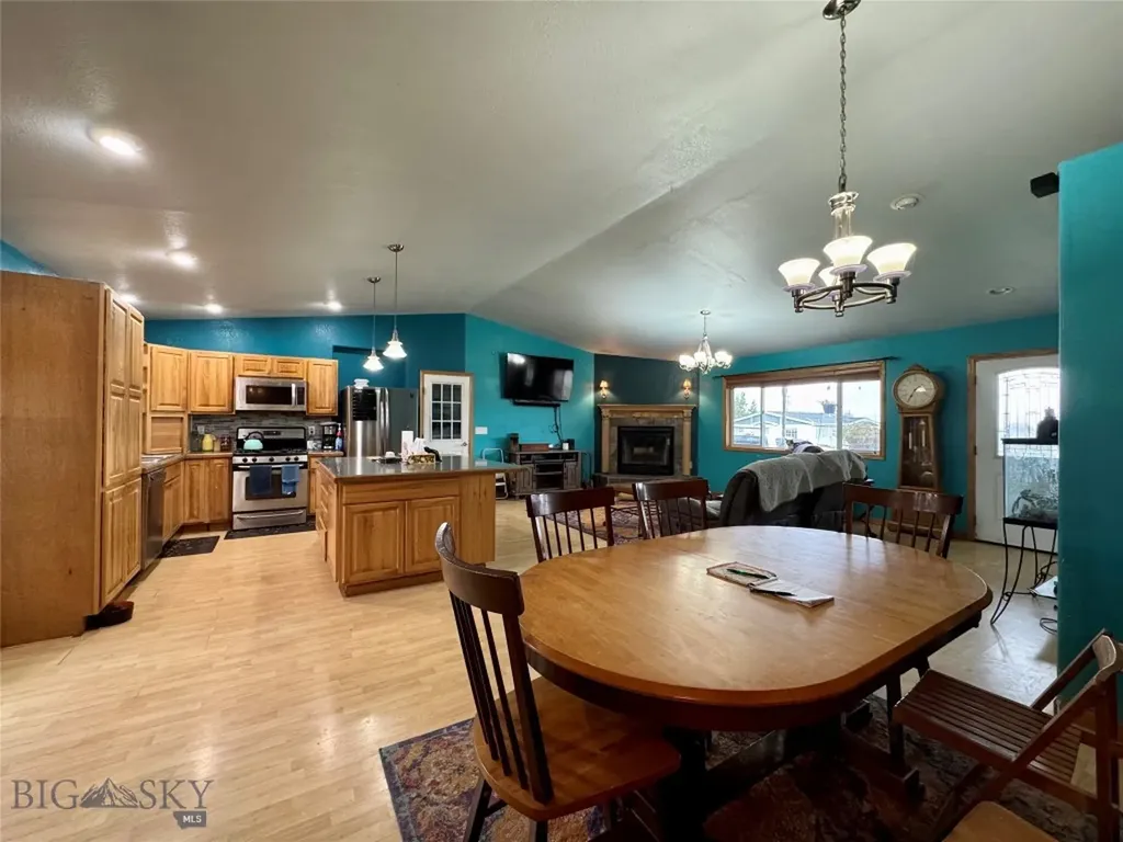511 Garnier Avenue Livingston MT 59047