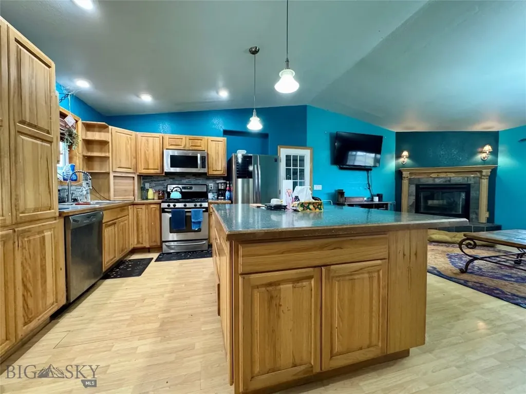 511 Garnier Avenue Livingston MT 59047