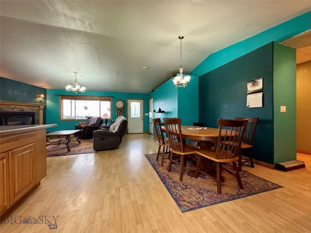 511 Garnier Avenue Livingston MT 59047