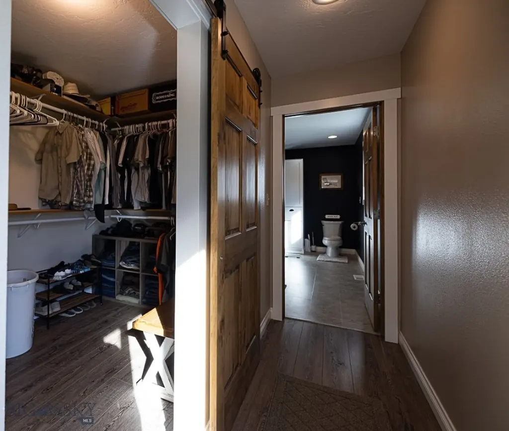 2127 Old Us Highway 91 Cascade MT 59421
