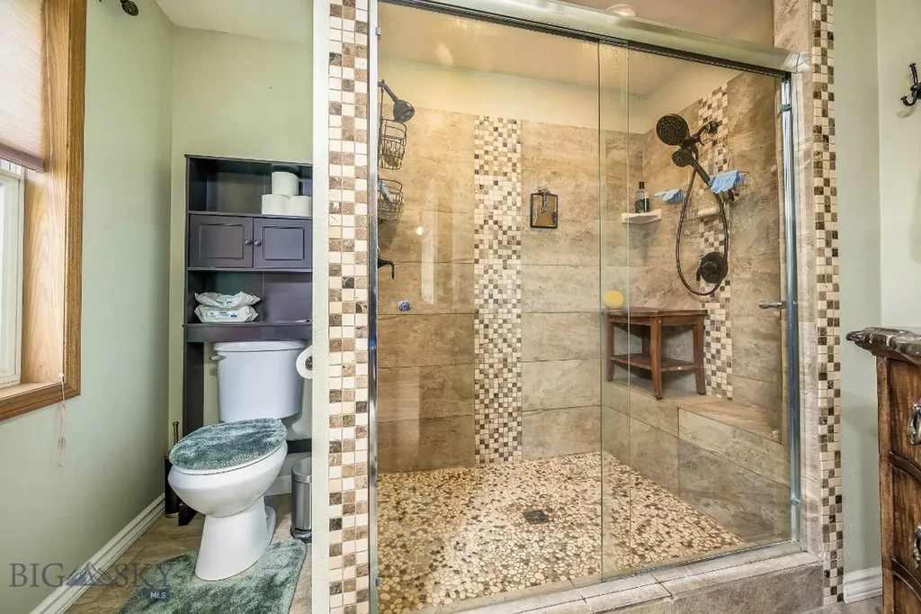 24 S Swan Lane Fromberg MT 59059
