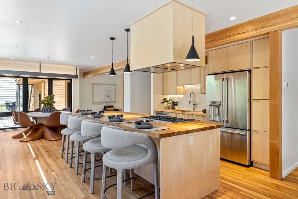 715 N Montana Bozeman MT 59715