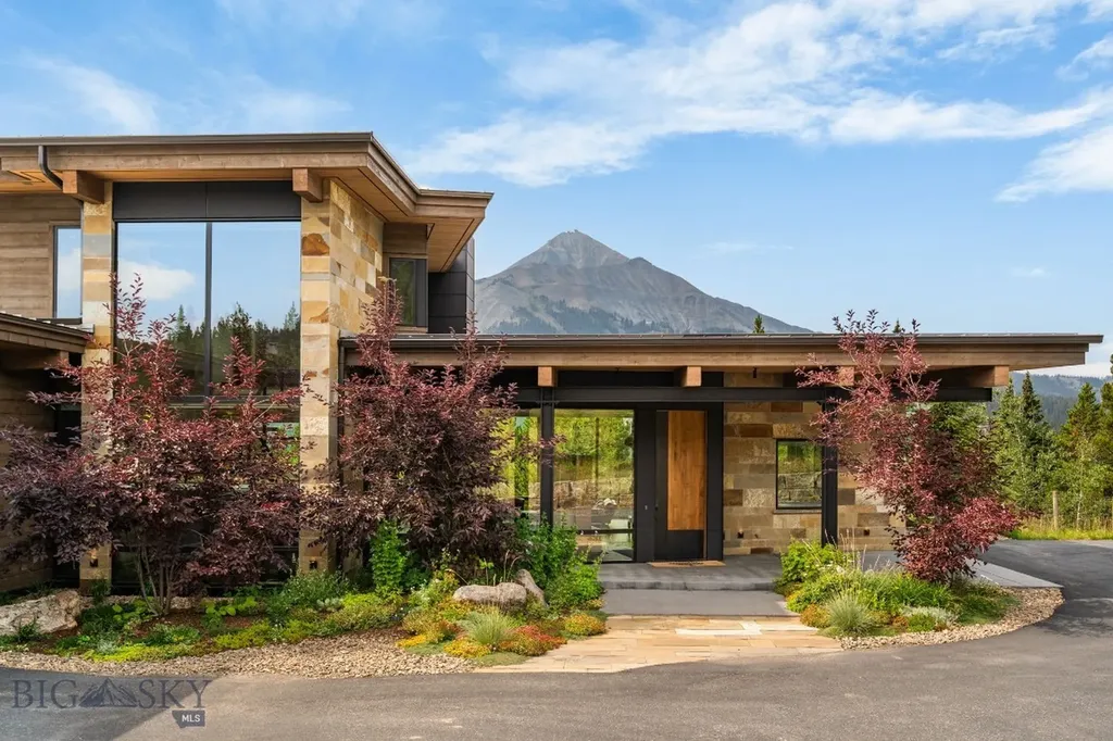 10 Middle Rider Road Big Sky MT 59716