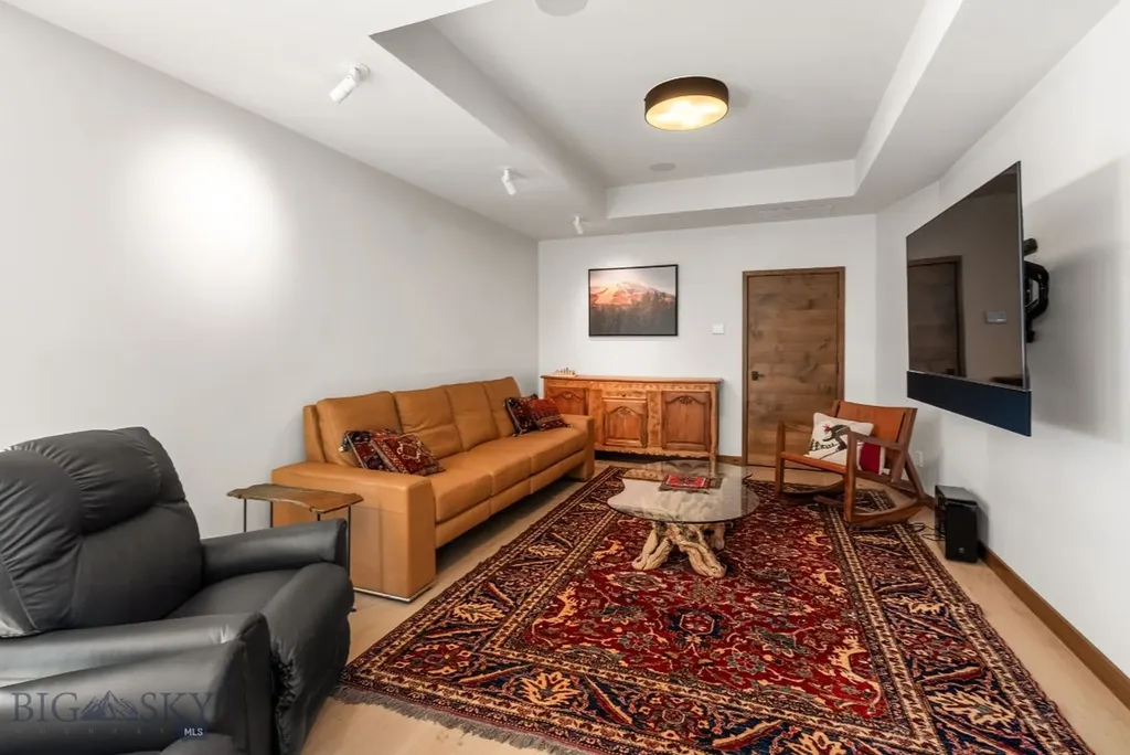 10 Middle Rider Road Big Sky MT 59716
