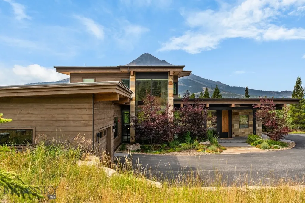 10 Middle Rider Road Big Sky MT 59716