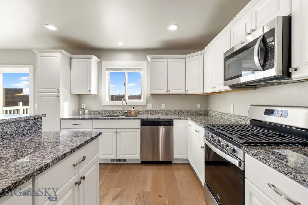 1103 Idaho Street Belgrade MT 59714