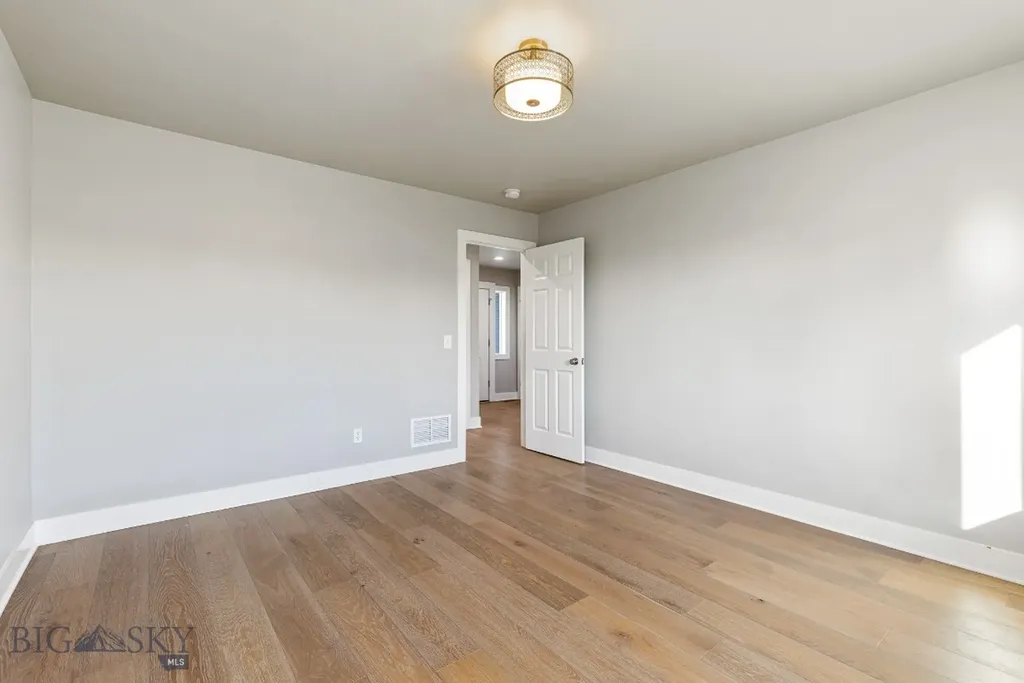 1103 Idaho Street Belgrade MT 59714