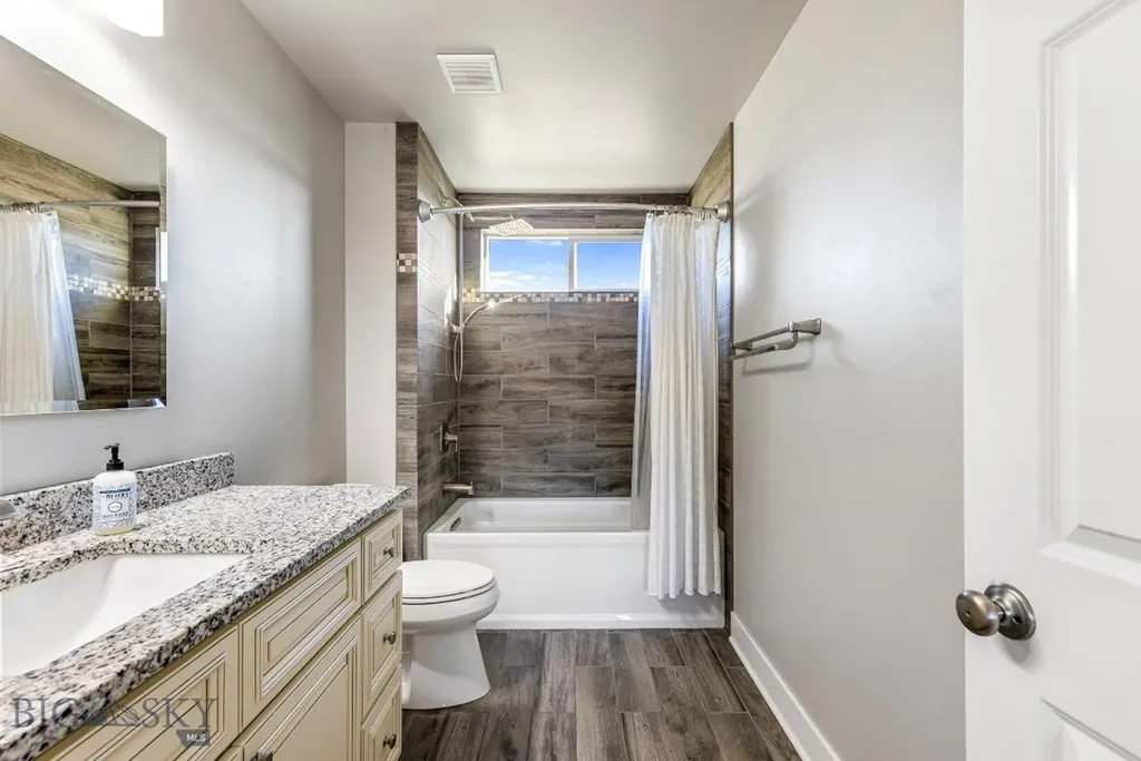 1103 Idaho Street Belgrade MT 59714