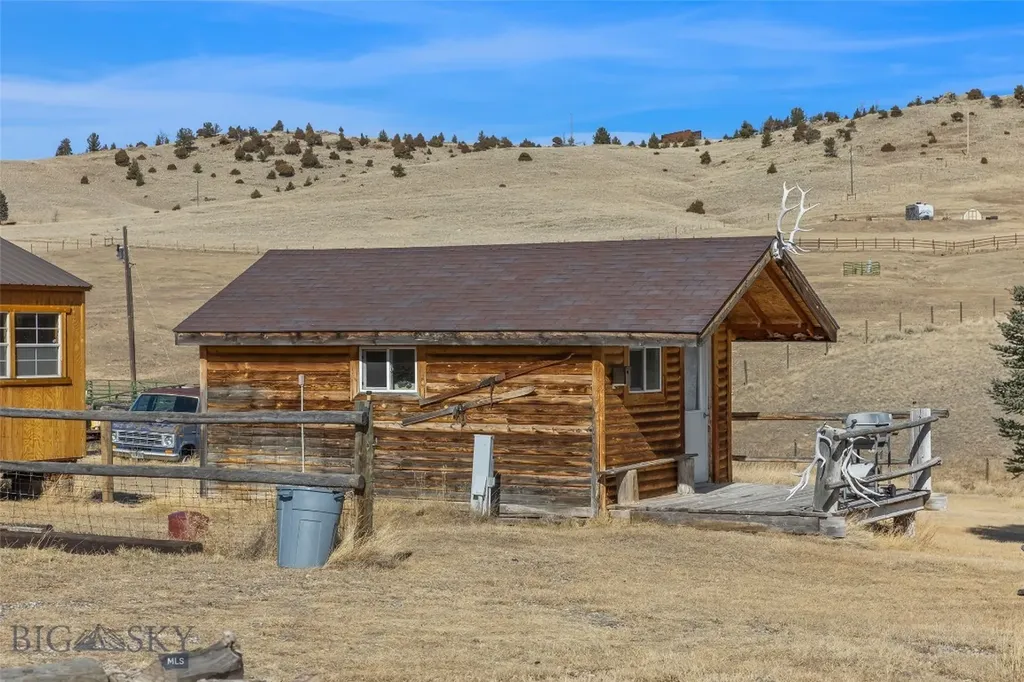 90 Halo Loop Trail Ennis MT 59729