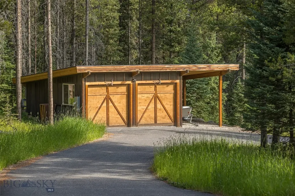 178 Pine Cone Terrace Big Sky MT 59716