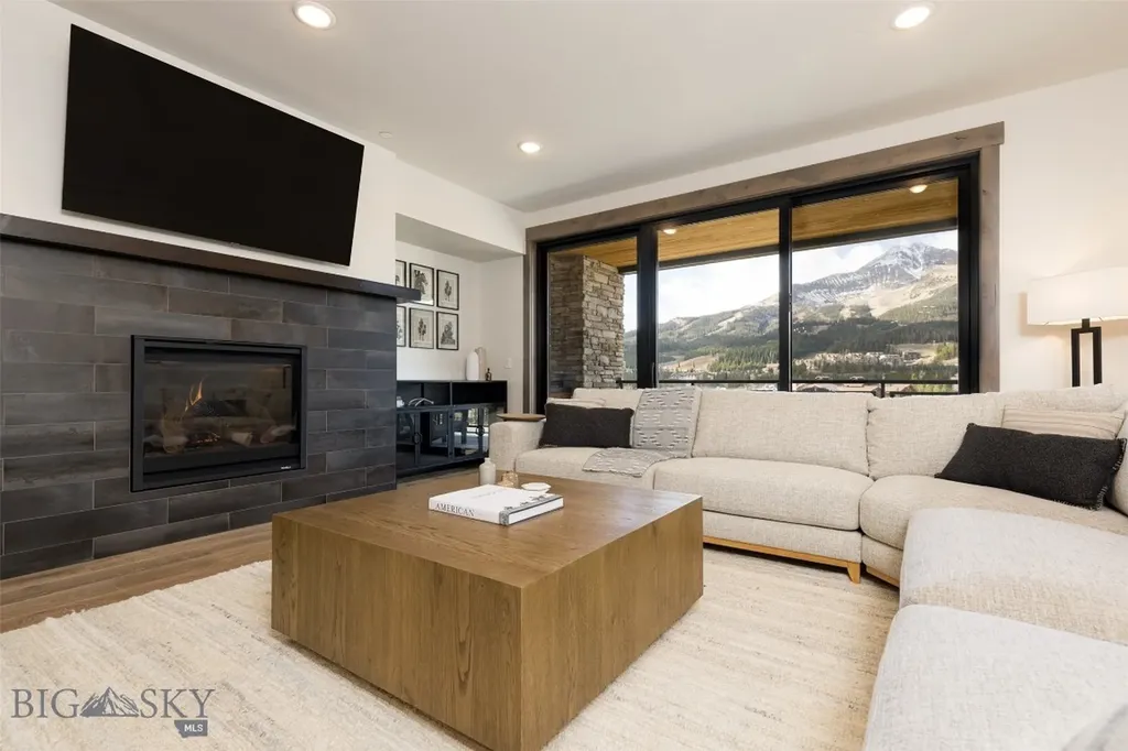2D Summit View - 302d Big Sky MT 59716