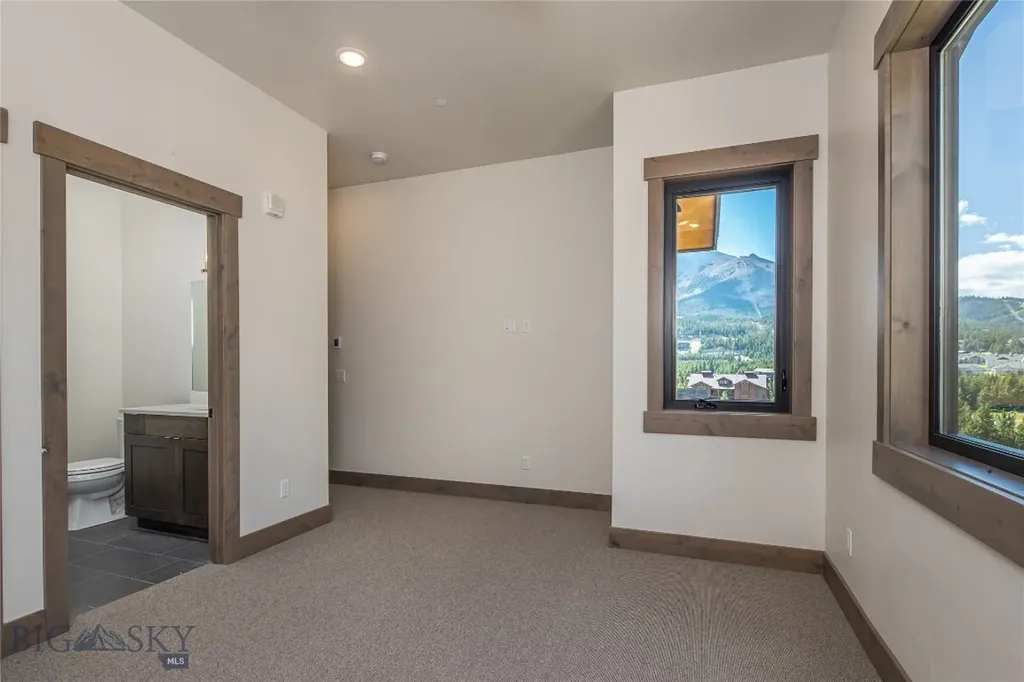 2D Summit View - 502d Big Sky MT 59716