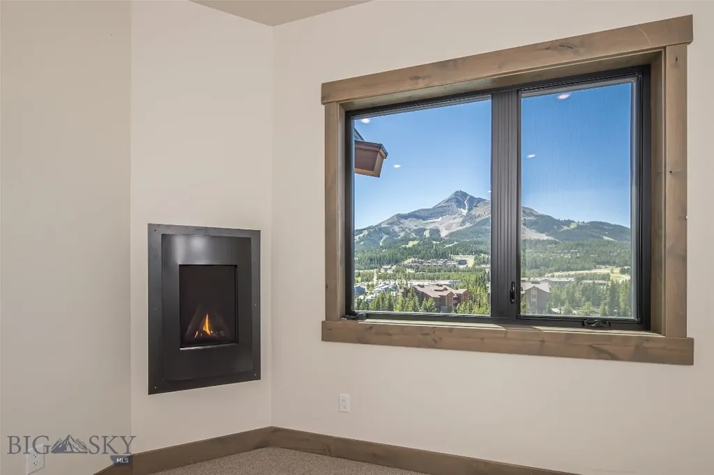 2D Summit View - 502d Big Sky MT 59716