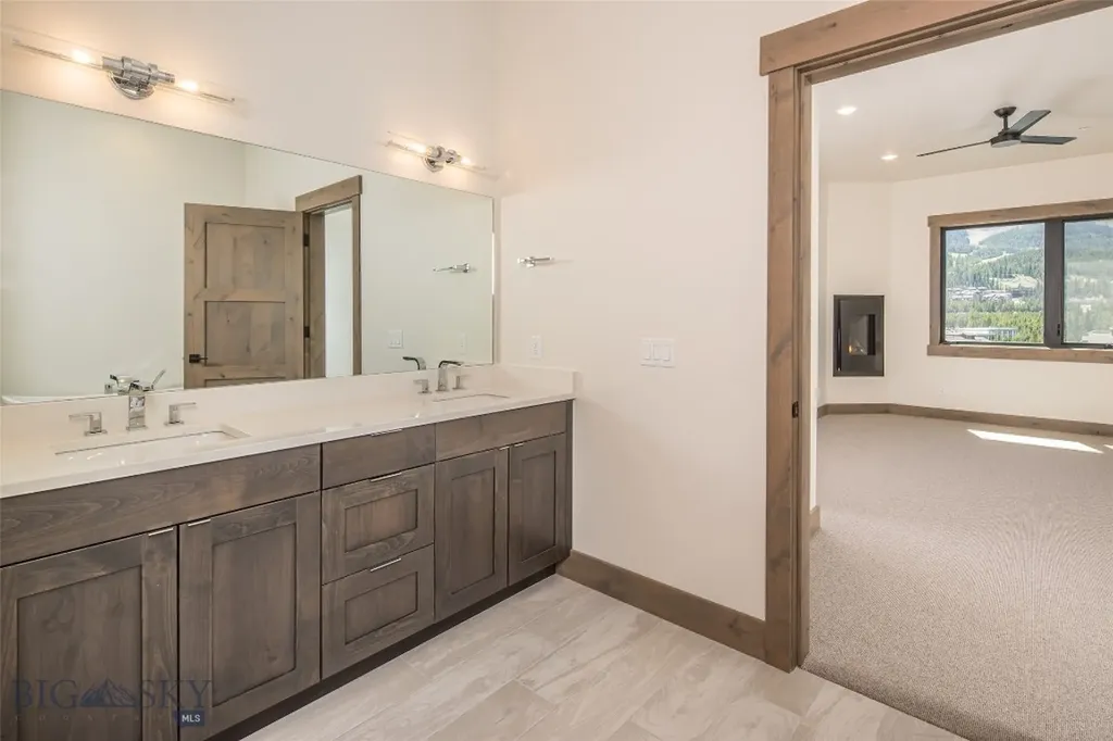 2D Summit View - 502d Big Sky MT 59716