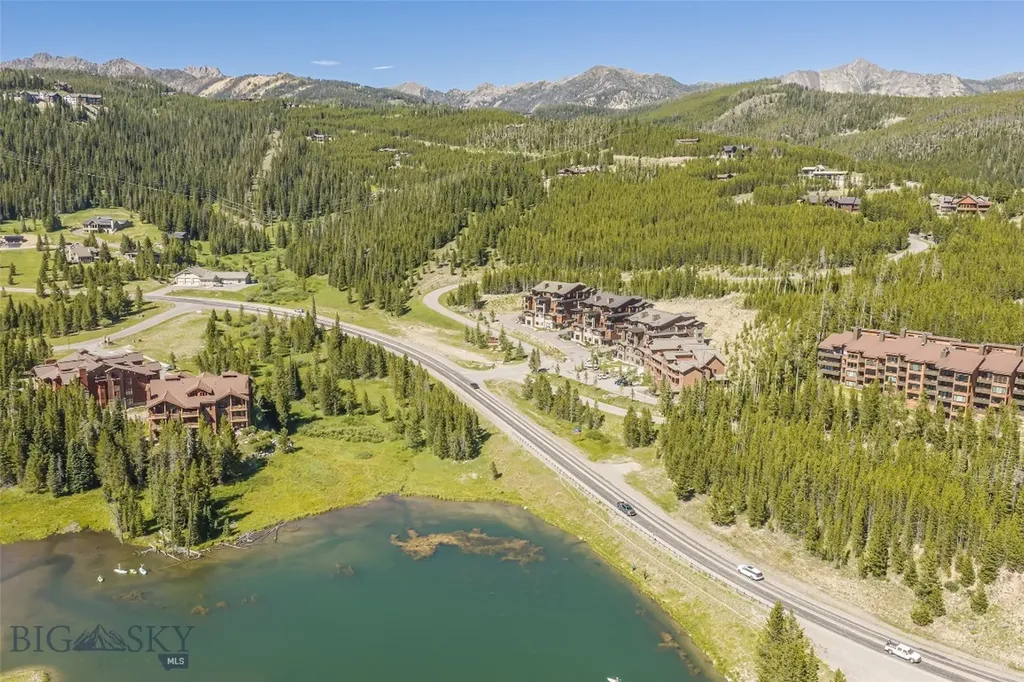 2D Summit View - 502d Big Sky MT 59716