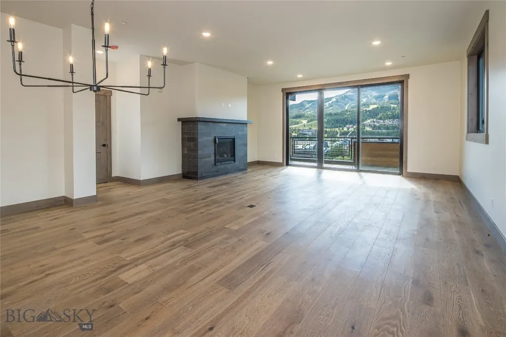 2D Summit View - 502d Big Sky MT 59716
