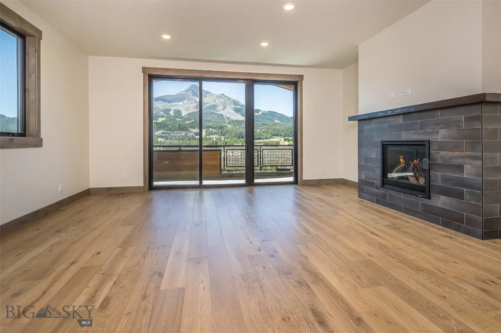 2D Summit View - 502d Big Sky MT 59716