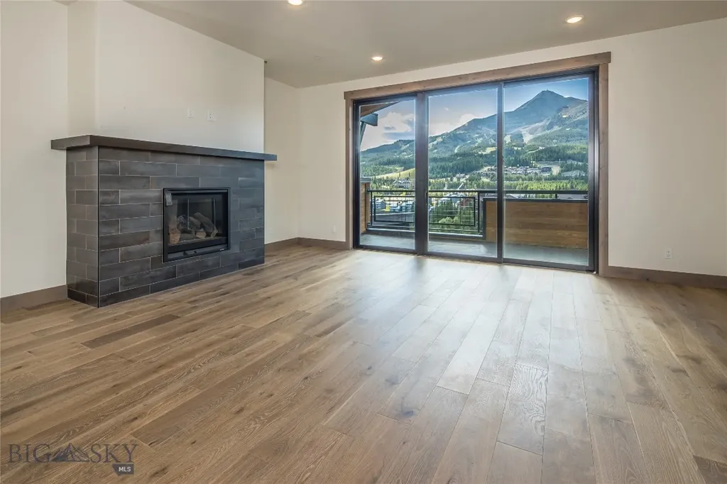 2D Summit View - 502d Big Sky MT 59716