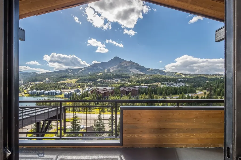2D Summit View - 502d Big Sky MT 59716