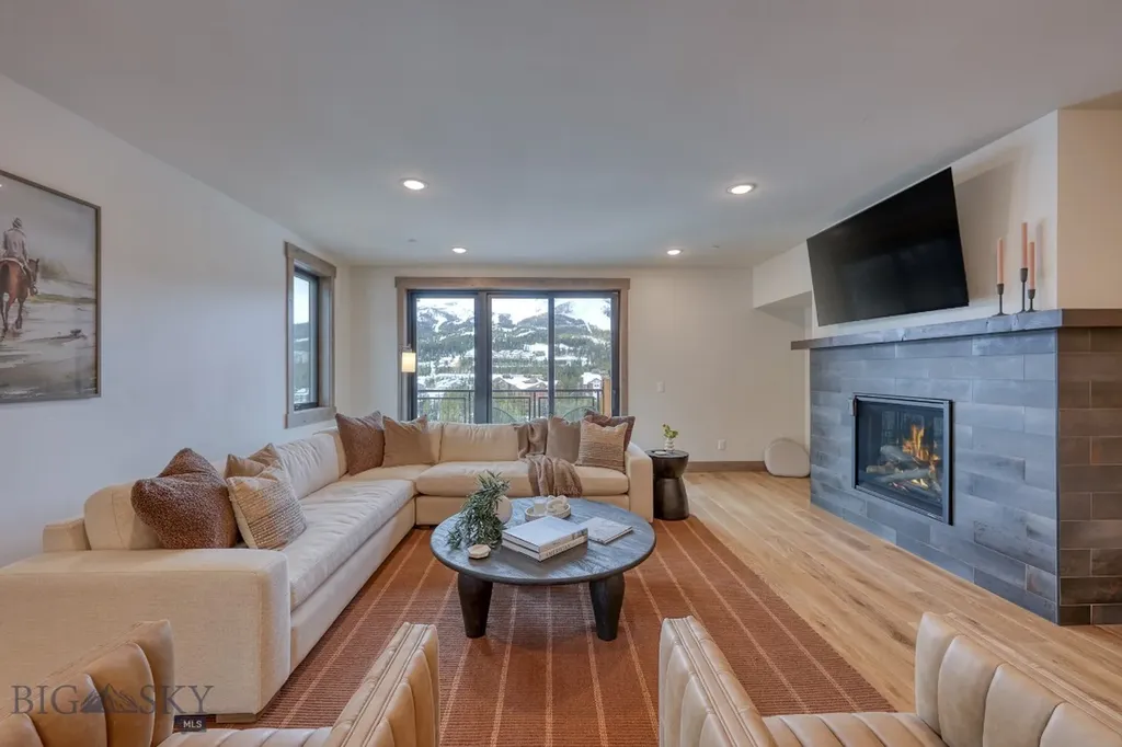 2D Summit View - 403d Big Sky MT 59716