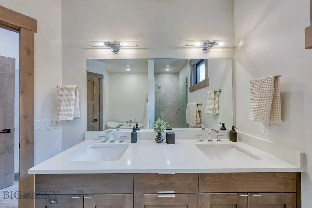 2D Summit View - 403d Big Sky MT 59716