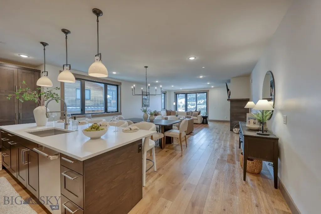2D Summit View - 403d Big Sky MT 59716