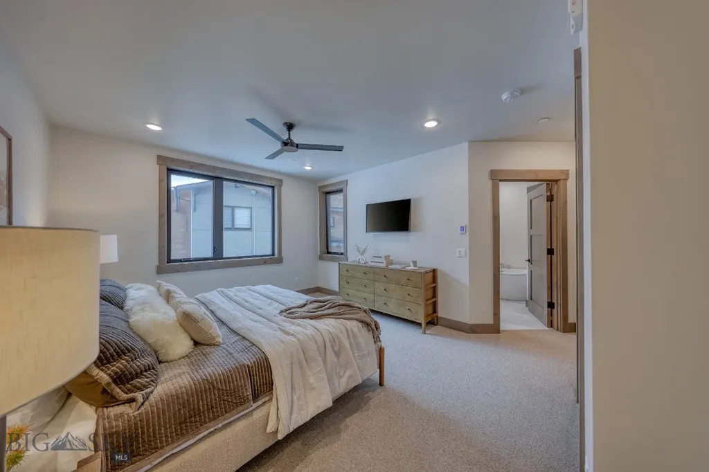 2D Summit View - 403d Big Sky MT 59716