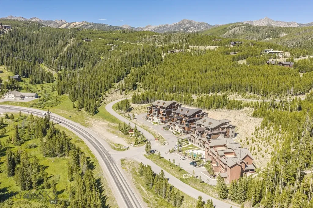 2D Summit View - 403d Big Sky MT 59716