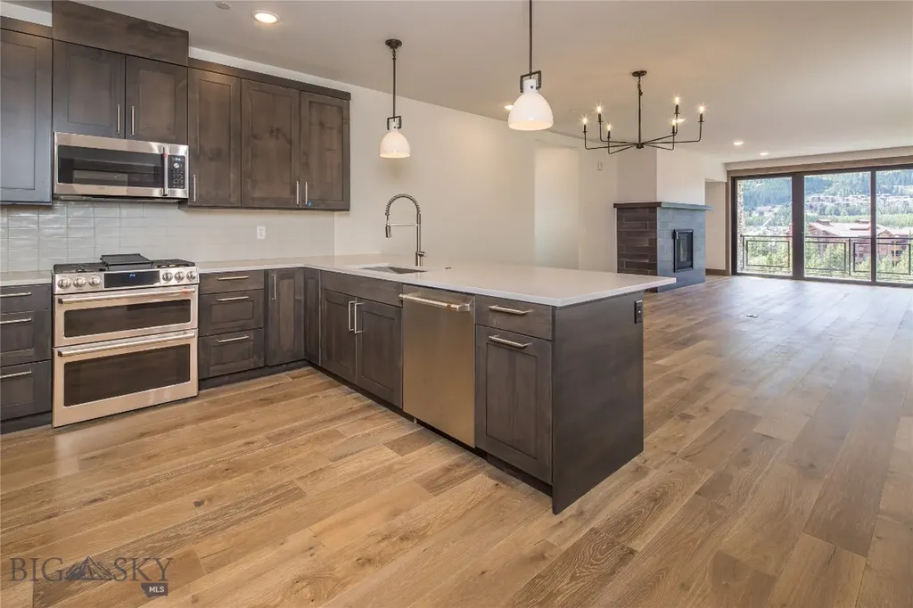 2D Summit View - 402d Big Sky MT 59716