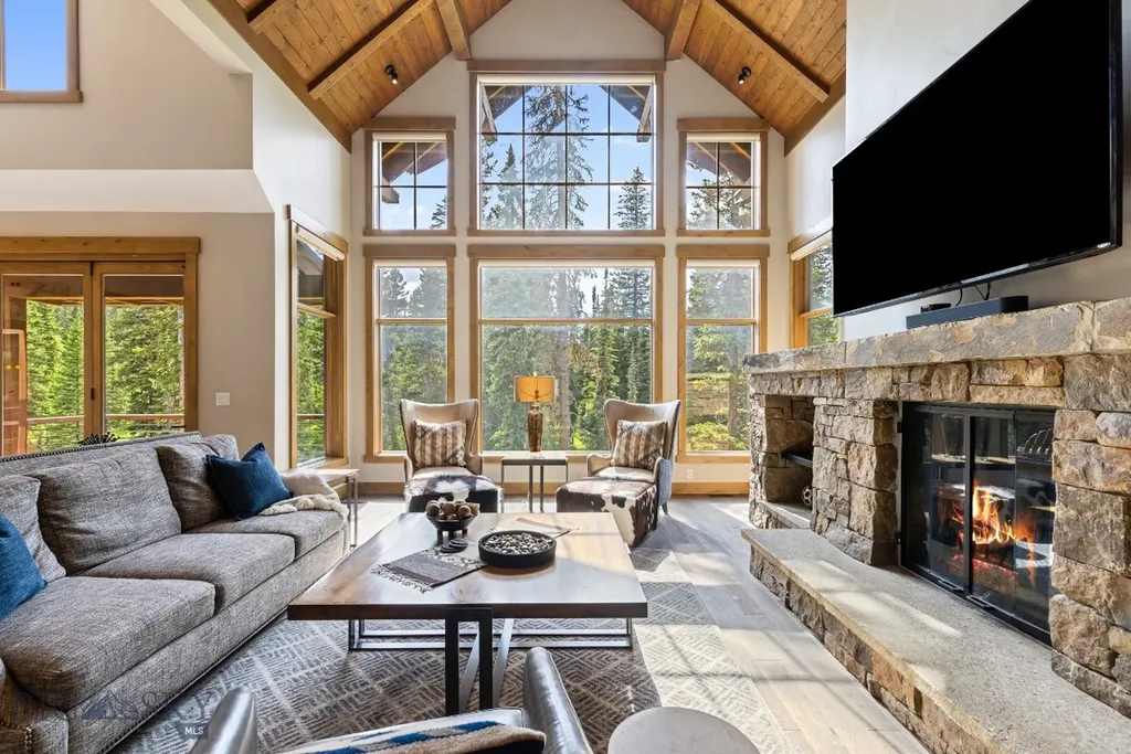 14 Jakes Lane Big Sky MT 59716